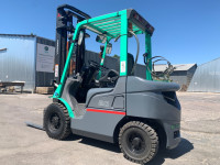 Вилочний навантажувач Mitsubishi FGE25D-F17D (3)