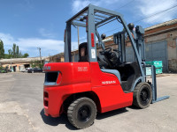 Вилочний навантажувач Nissan PL02A25 (4)