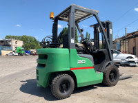 Вилочний навантажувач Nissan P1F2A25D (4)