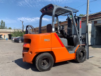 Вилочний навантажувач TCM FHGE30T5 (4)