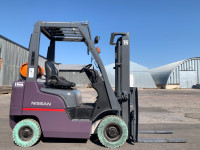 Вилочний навантажувач Nissan P1F1A15D (6)