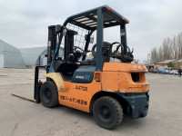 Вилочний навантажувач Toyota 02-7FG20 (3)