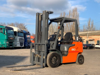 Вилочний навантажувач Nissan P1F2A20D (2)