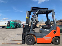 Вилочний навантажувач Toyota 02-8FG15