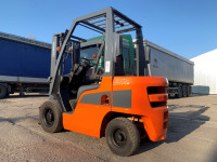 Вилочний навантажувач Nissan NP1F2A20J (3)