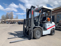 Вилочний навантажувач TCM FGE30T4 (2)