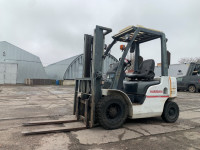 Вилочний навантажувач Nissan NY1F2A20 (2)