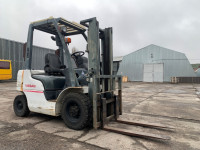 Вилочний навантажувач Nissan NY1F2A20 (5)