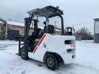Вилочний навантажувач TCM FHGE25T5 (3)