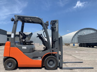 Вилочний навантажувач Toyota 02-8FD15 (6)