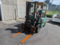 Вилочний навантажувач Mitsubishi FGE20T (2)