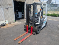 Вилочний навантажувач Nissan NP1F2M25J (2)