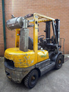 Дизельный погрузчик TCM FD25Z 5T (2)