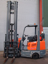 Газовый погрузчик AISLE MASTER TL5364R (3)
