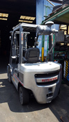 Дизельный погрузчик Nissan Y1F2A25 (3)